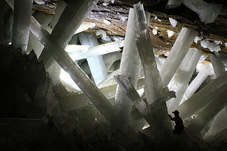 Datei:Kristall Höhle Mexiko.JPG
