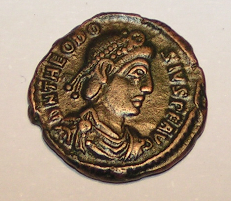 Datei:Theodosius I. Römischer Kaiser Münze.jpg