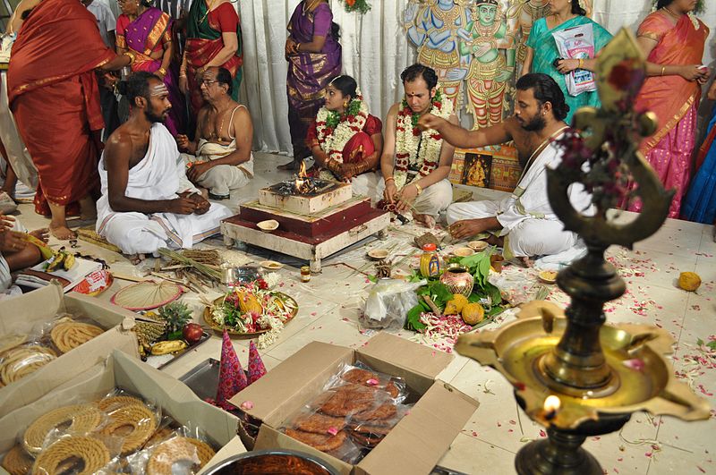 Datei:Hinduistische Hochzeit.jpg