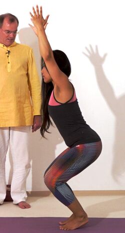 Wadenmuskeln staerken mit Yoga-Uebungen 2.jpg