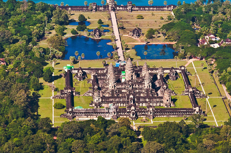 Datei:Angkor Wat Tempel Kambodscha Vastu.jpg