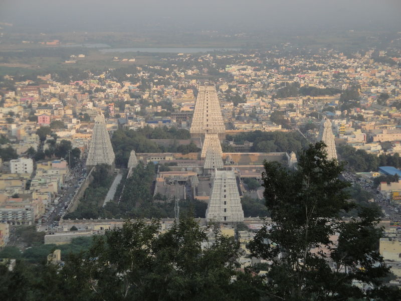 Datei:Tiruvannamalai-Arunachalesvara Tempel.JPG