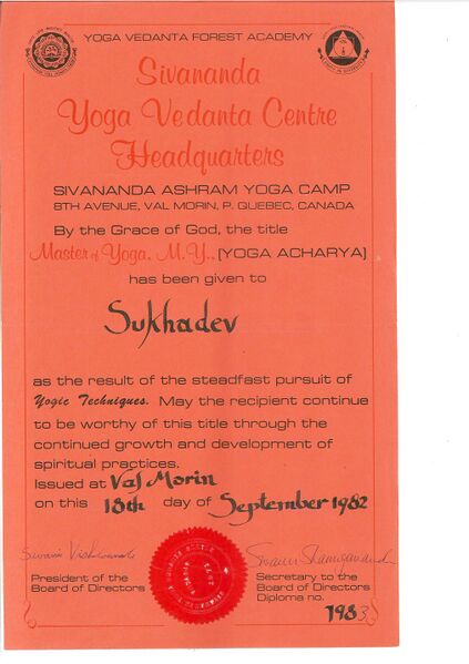 Datei:Yoga Master - Yoga Acharya Sivananda Yoga Vedanta.jpg