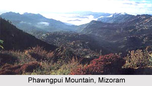 Datei:Mizoram Berge Landschaft.jpg