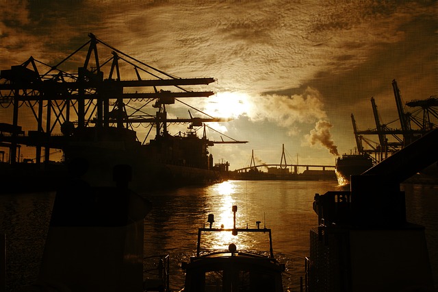 Datei:Hamburg Hafen.jpg