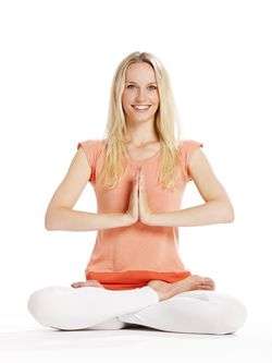 Frau Yoga Namaste Lotus Asana.JPG