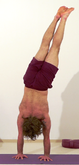 Parshva Hastasana, Handstand mit Beugen zur Seite