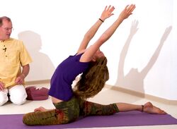 Yoga Taube 7.jpg