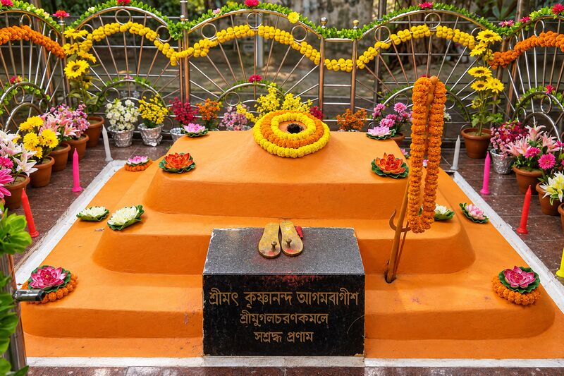 Datei:Krishnananda Agamavagisha Samadhi.jpeg