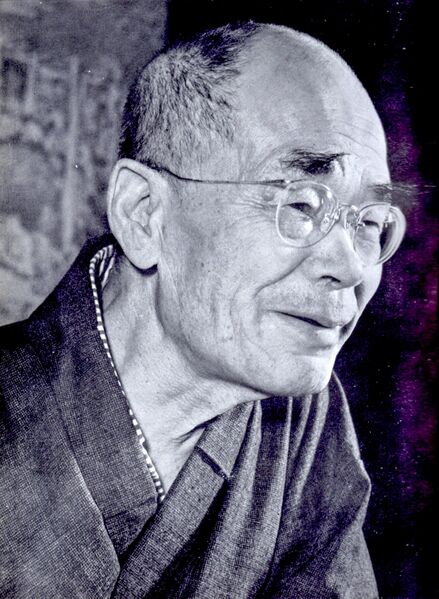 Datei:Daisetz Teitaro Suzuki.jpg