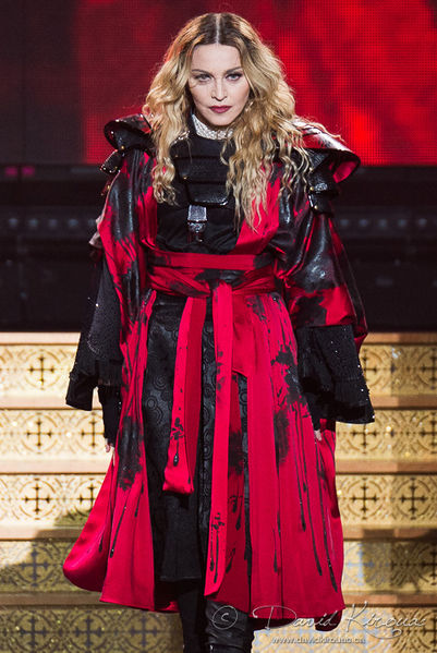 Datei:Madonna Künstlerin Rebel Heart.jpg