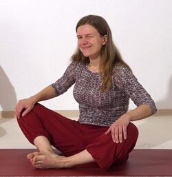 Hueftoeffner Yoga Uebungen Bhadrasana 3.jpg