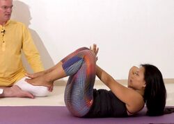 Transversus Abdomini schraege Bauchmuskeln staerken mit Yoga-Uebungen 4.jpg