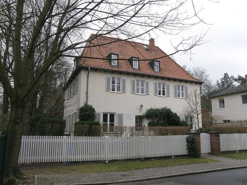 Datei:Bonhoeffer-Haus-Berlin.jpg