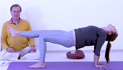 325-Chatushpada-Pithasana05-11-15h44m25s879.png