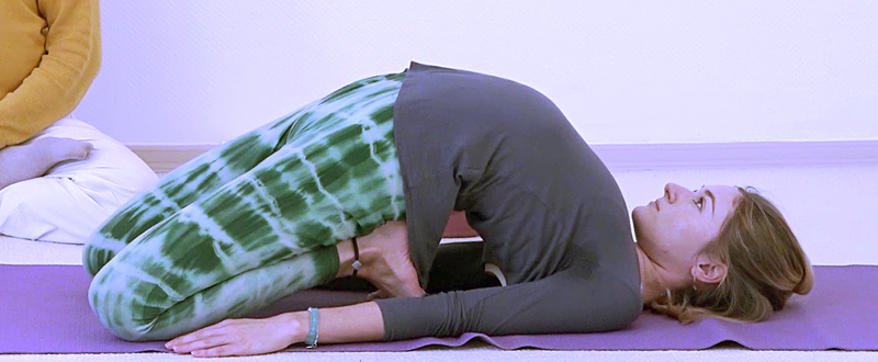 Datei:1202-Prapada-Setu-Bandhasana.png