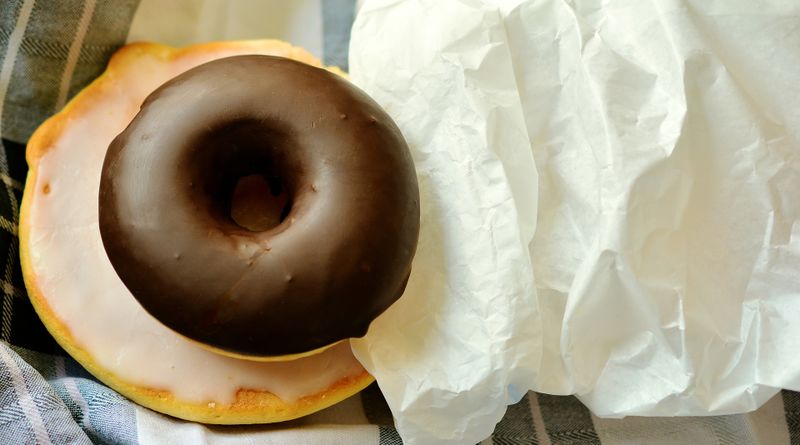 Datei:Donut Zucker Süß Junkfood Gebäck.jpg