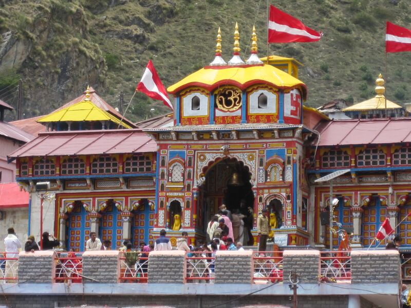 Datei:Badrinath Temple , Uttarakhand.jpg